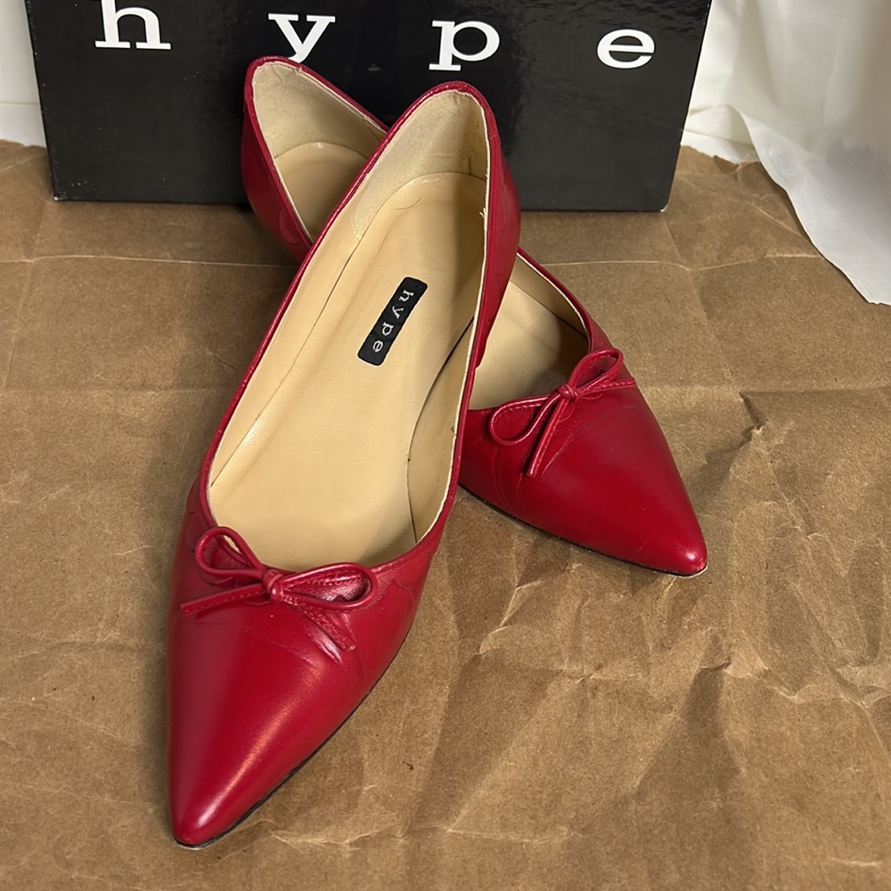 Hype low heel pumps Winter Red 8